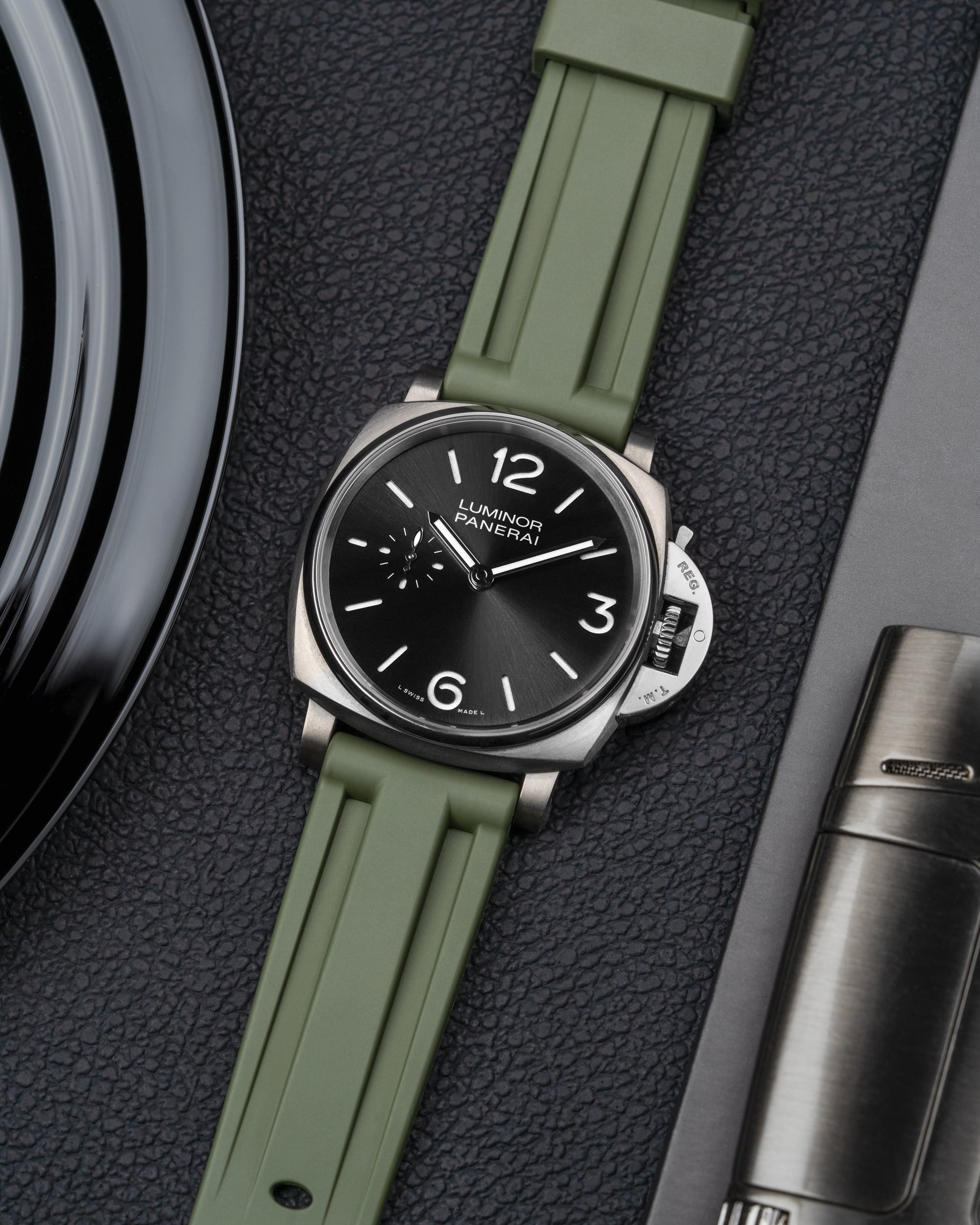 Universal FKM Rubber Strap - Military Green - 22mm & 24mm