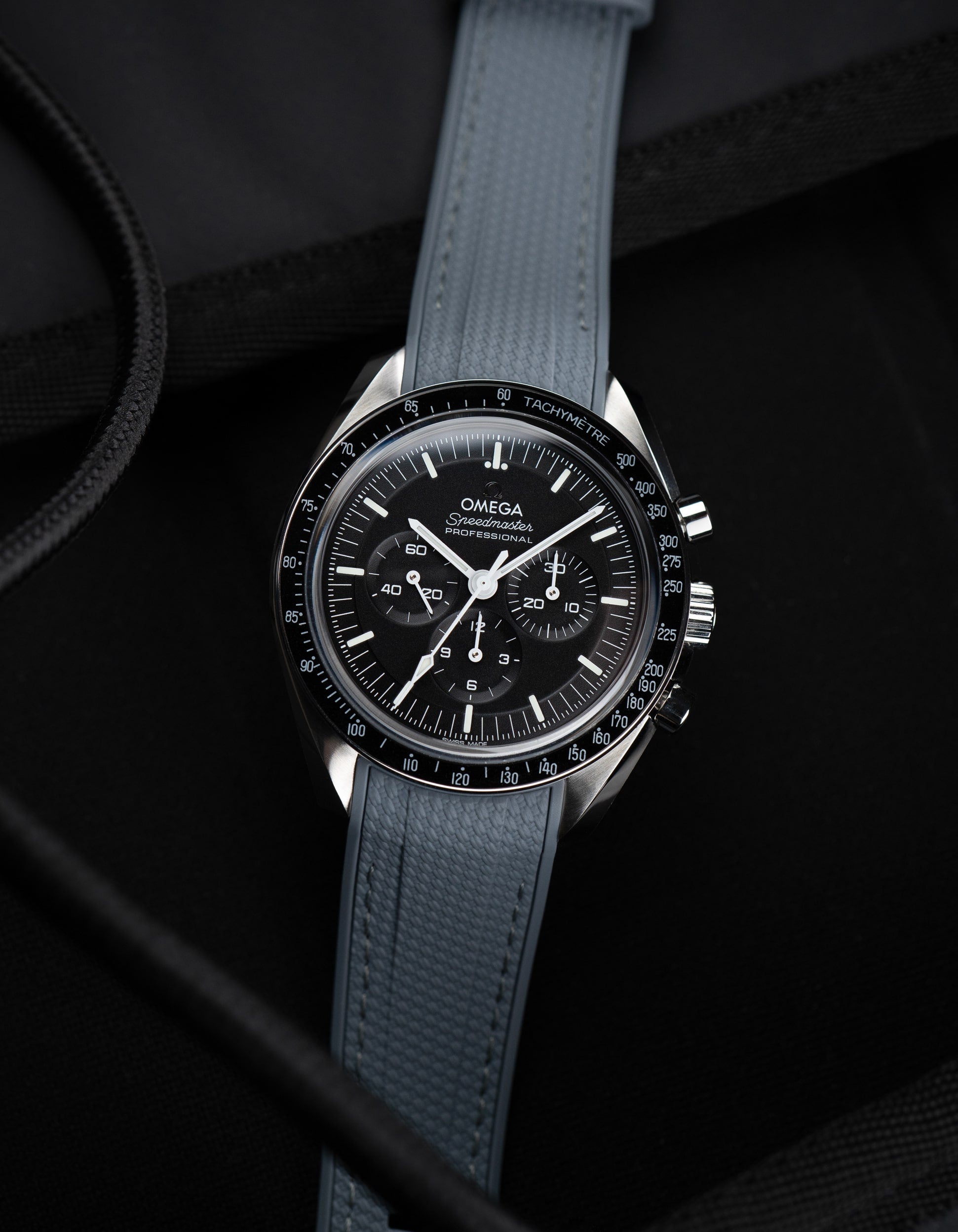 Curved Premium Rubber Strap for Speedmaster - Dark Grey